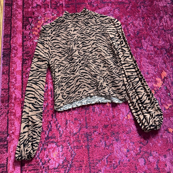 Wild Fable Tan and Black Animal Print Blouse - Picture 2 of 3